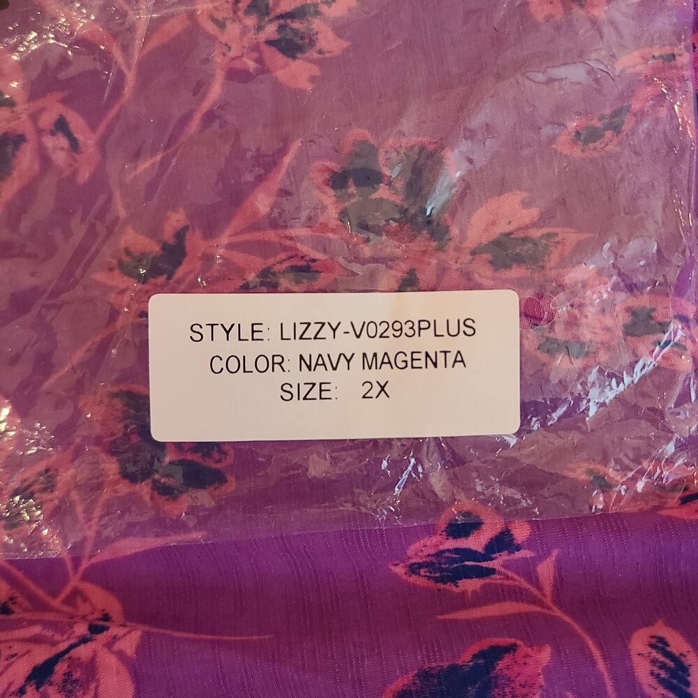 NWT Dear Scarlett Lizzy Top Navy Magenta Floral Flowy Cottagecore Boho Chic - 2X - Picture 10 of 10